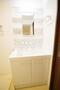 洗面設備　収納豊富な洗面所！