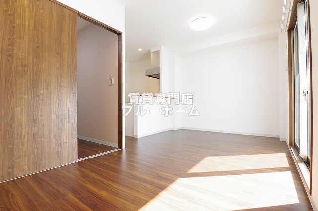 その他　リビングの別アングルです！