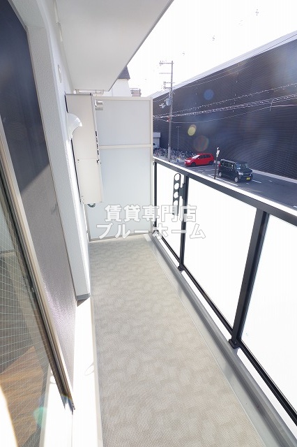 バルコニー　風通しの良いバルコニー！