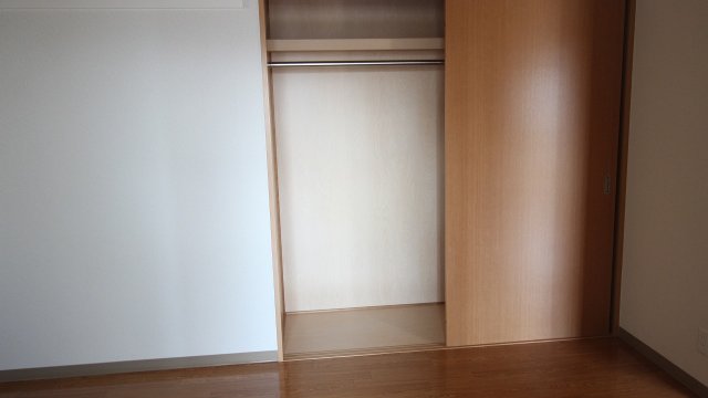 収納　同物件別号室のものです。