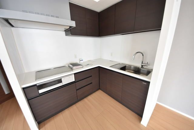 キッチン　お問合せは(株)タウンハウジングレジデンス事業部【03-…