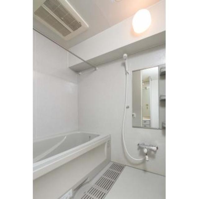 バス・シャワールーム　※写真は同タイプ住戸です。