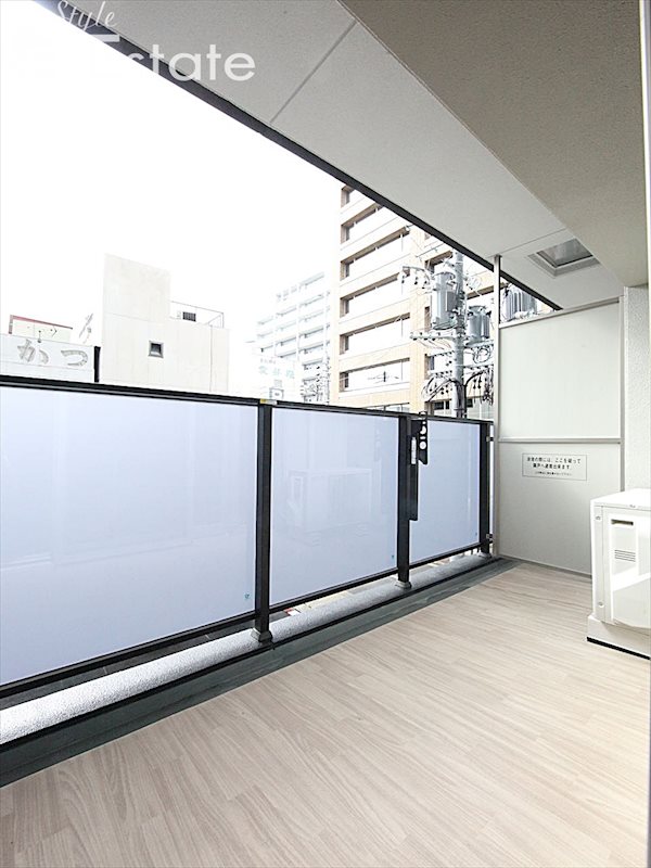 バルコニー　バルコニー