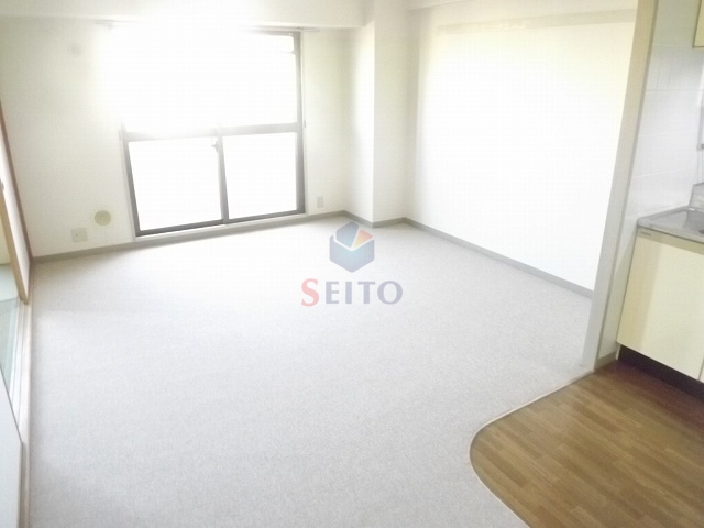 居室・リビング　日当たり良好です