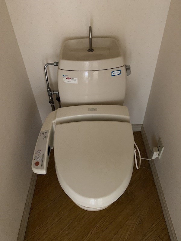 トイレ　別部屋参考写真