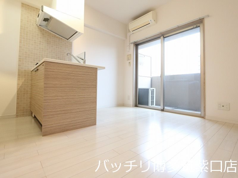 居室・リビング　写真は別号室イメージの為現状を優先いたします