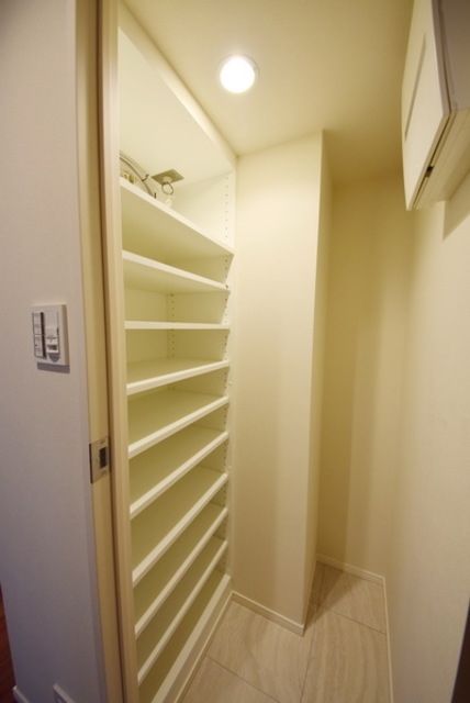 玄関　収納