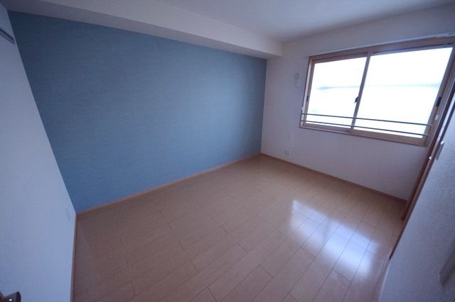 その他部屋・スペース　★６帖の洋室★