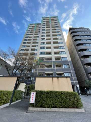 建物外観　ルネ神楽坂