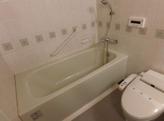 バス・シャワールーム　バス