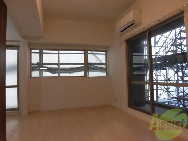 居室・リビング　明るいリビングで快適な暮らし