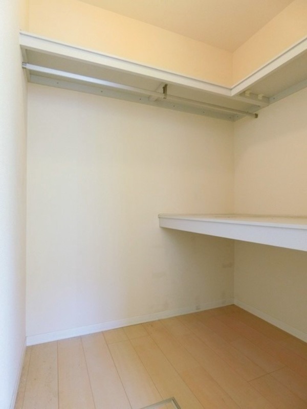 収納　図面と現状に相違がある場合には現状を優先