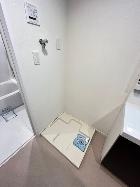 その他設備　屋内洗濯機置き場