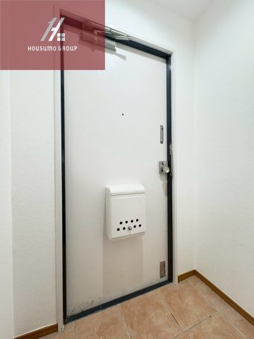 玄関　収納もある玄関です