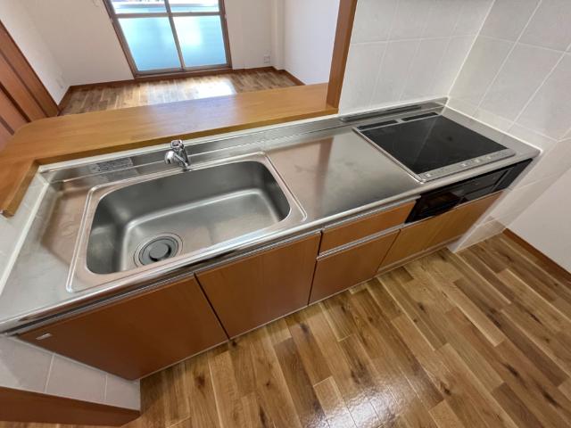 キッチン　システムキッチン