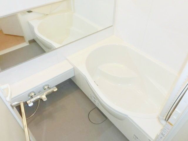 バス・シャワールーム　タウンハウジングレジデンス事業部　恵比寿店・赤坂店までお問…