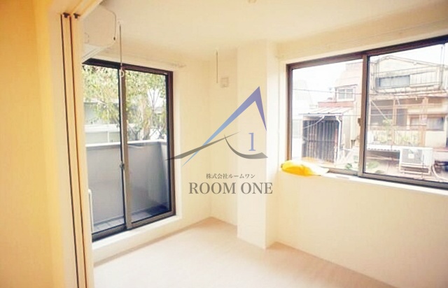 居室・リビング　洋室のお部屋です。