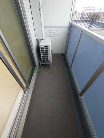 バルコニー　別部屋の参考写真です。