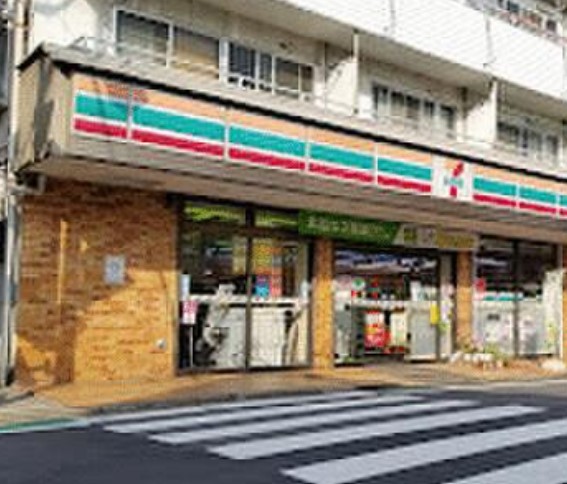 コンビニ　セブンイレブン目黒油面店（コンビニ）まで200m