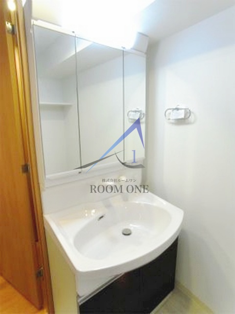 洗面設備　洗面台です。