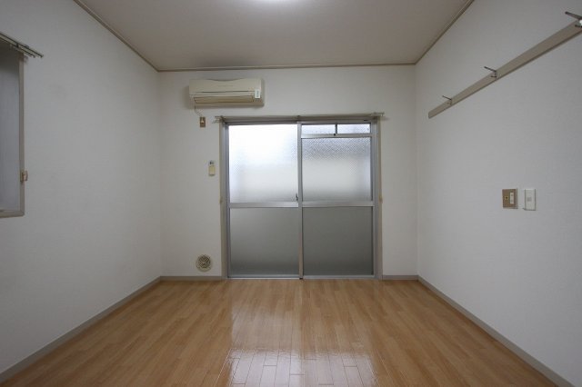 その他部屋・スペース　同物件別号室のものです。