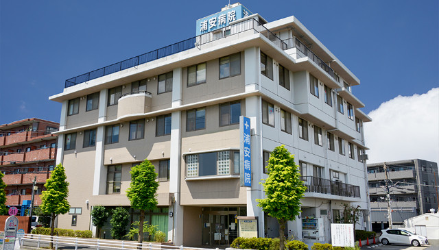 病院　医療法人社団康栄会浦安病院（病院）まで213m