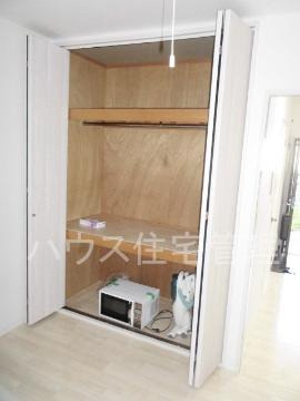 収納　クローゼット