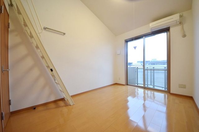 居室・リビング　★明るいお部屋★