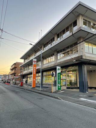 郵便局　港南郵便局（郵便局）まで59m