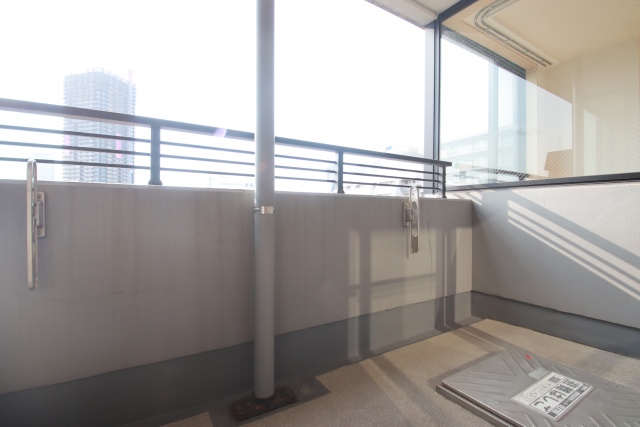 バルコニー　※別室の参考写真の為、現況優先です。