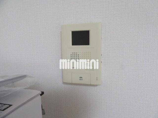 セキュリティ　ＴＶ付きモニターホンが付いてます。