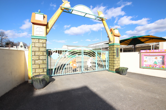 幼稚園・保育園　学校法人　下飯田学園　認定こども園　富士塚幼稚園・保育園（幼稚園・保育園）まで350m