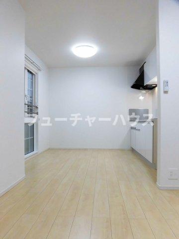 居室・リビング　ゆったり過ごせる居間です