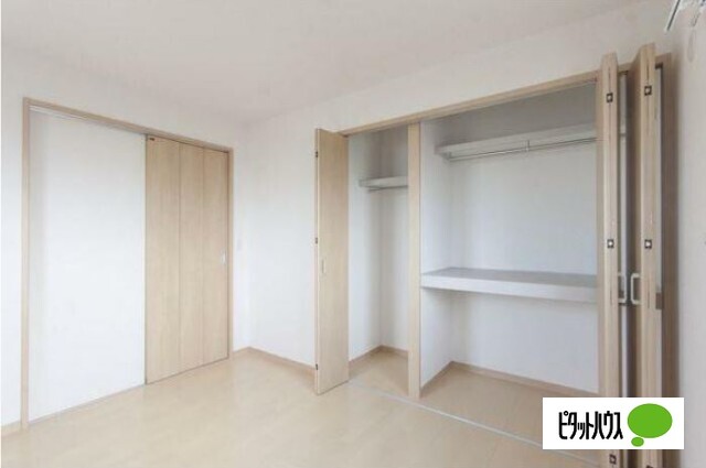 収納　※別室参考写真