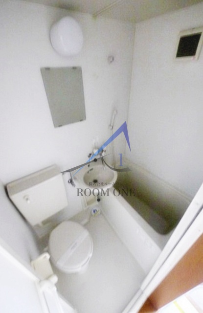 バス・シャワールーム　お風呂です。