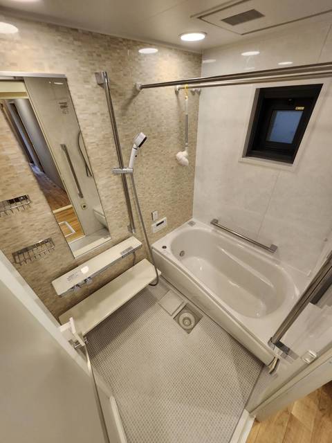 バス・シャワールーム