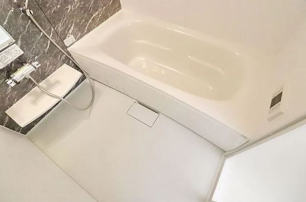 バス・シャワールーム　同タイプ