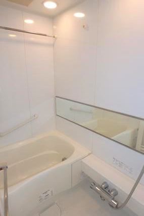 バス・シャワールーム　☆くつろげるお風呂☆