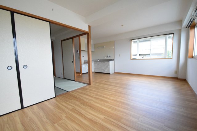 居室・リビング　生まれ変わった内装