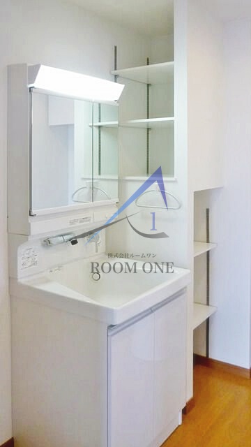 洗面設備　洗面台です。