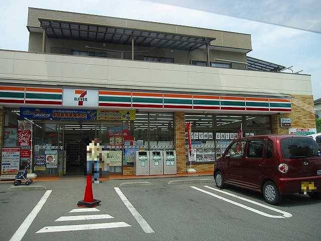 コンビニ　セブンイレブン三島日の出町店（コンビニ）まで209m