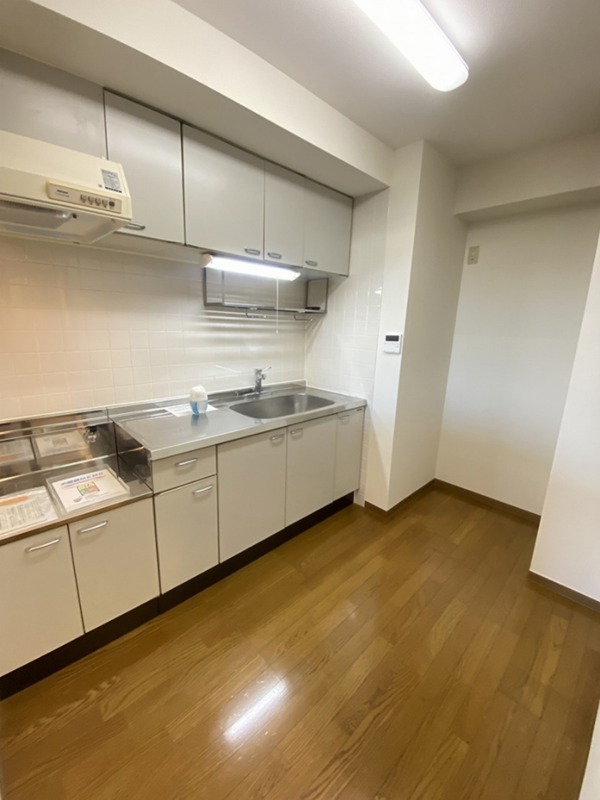 キッチン　反転部屋参考