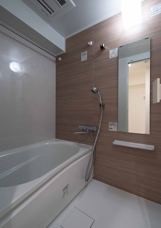 バス・シャワールーム