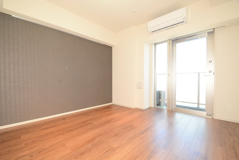 居室・リビング　こちらのリビングで趣味の時間をお楽しみください