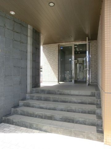 エントランス　お問合せはタウンハウジングまで！※現地待合わせ相談可能