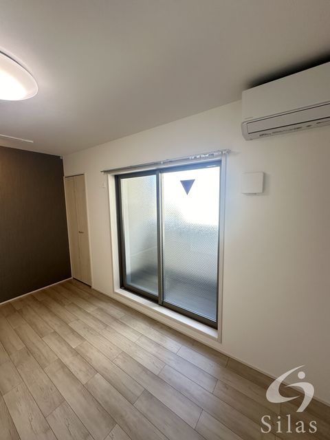 居室・リビング　同仕様