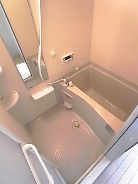 バス・シャワールーム　浴室暖房換気乾燥機付き