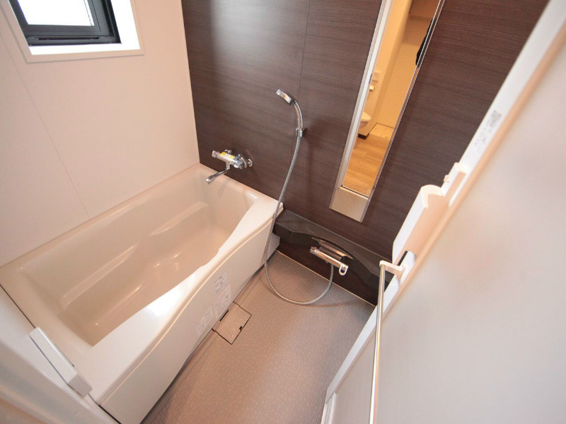 バス・シャワールーム　浴室暖房乾燥機　24時間換気機能付　お湯はり機能付バスルーム