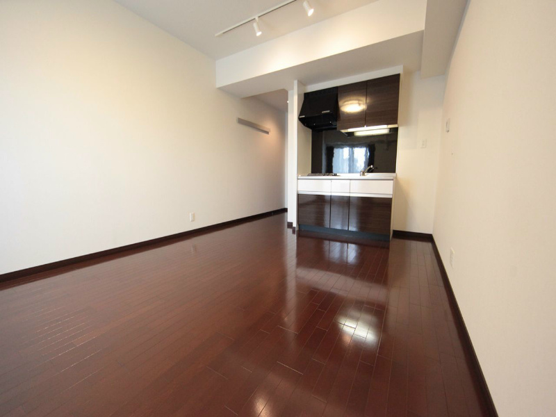 その他部屋・スペース　洋室13.5帖　クローゼット（収納充実してます）