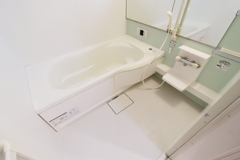 バス・シャワールーム　図面と現状に相違がある場合には現状を優先